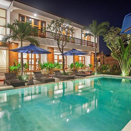 Sahadewa Suites Residence Kerobokan Eksteriør billede
